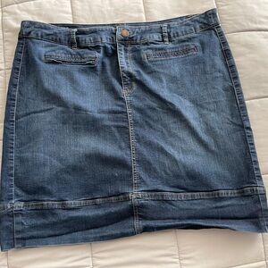 Denim skirt